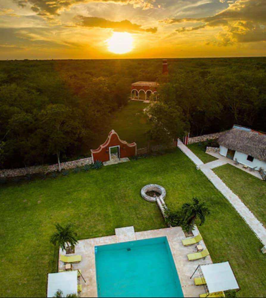 Hotel Hacienda Ticum Tixkokob Esterno foto