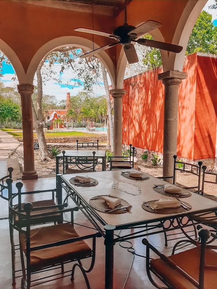Hotel Hacienda Ticum Tixkokob Esterno foto